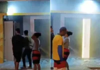 Bandidos explodem caixas eletrônicos e atacam sede da PM na Bahia