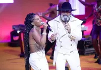 Carlinhos Brown e Larissa Luz farão show no aniversário de Salvador imagem