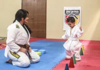 Centro de tratamento para autismo integra jiu-jítsu e fisioterapia