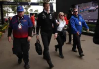 Chefe da Mercedes quer Verstappen para substituir Lewis Hamilton