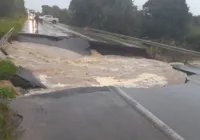 Chuvas deixam 8 mortos e mais de mil desabrigados no RS