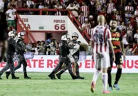 Com entorpecentes, homem invade final do Pernambucano duas vezes