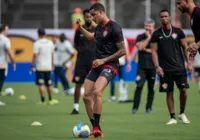 Condé avalia estreia de Janderson como titular e entrada de Daniel Jr