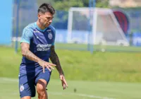 Cuesta fratura nariz e não joga contra o Grêmio; veja relacionados