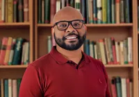 Escritor Wesley Correia lança novo livro de poemas