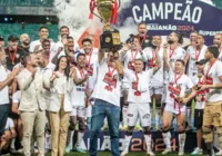 Fábio Mota explica razão de ter levantado a taça do Baianão 2024