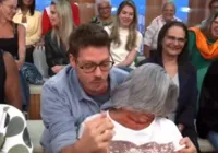 Fábio Porchat ironiza morto no banco e faz imitação ao vivo