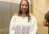 Falta de incentivo gera baixa frequência de leitura, avalia escritora