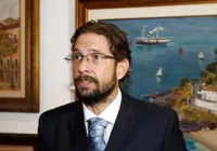 Justiça mantém prisão de advogado que agrediu e ameaçou namorada