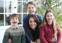Kate Middleton esperou férias dos filhos para revelar câncer; entenda