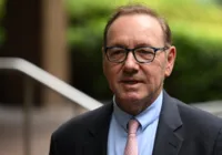 Kevin Spacey vai enfrentar novo julgamento por assédio sexual