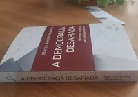Lançado em outubro, livro se adianta sobre ameaças destas eleições