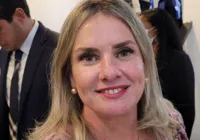 Líder do PSD na Alba se licencia para fazer viagem internacional