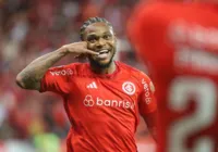 Luiz Adriano já se encontra no Barradão para assinar com o Vitória