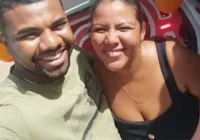 Mani Reggo apaga todas as fotos com Davi Brito