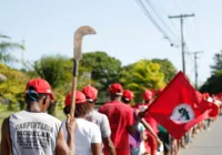 'Marcha' do MST deixa trânsisto congestionado em Salvador