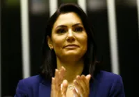 Michelle Bolsonaro é condenada por usar imagem de atriz feminista