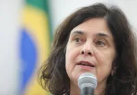 Ministra da Saúde demite secretário acusado de apadrinhamento