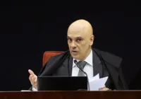 Moraes derruba sigilo dos depoimentos de Bolsonaro e comandantes