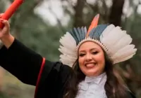 Morre jovem indígena que sofreu queimaduras em jantar de formatura