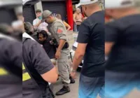 Motoboy negro agredido com faca é indiciado por agressão