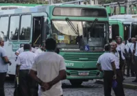 Ônibus são liberados e presidente do sindicato se desculpa pelo atraso