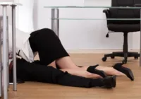 Pesquisa: 69% dos brasileiros querem transar com colegas de trabalho