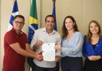 Prefeito sanciona projeto que garante prioridade a advogados em bancos