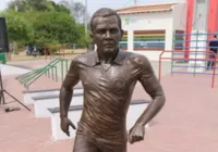 Prefeitura de Juazeiro retira estátua de Daniel Alves