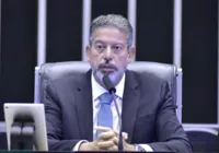 Presidente reajusta em 60% valor de diárias de viagens para deputados