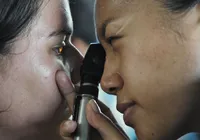 Profissional ligado à saúde dos olhos recebe homenagem na Câmara