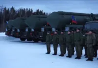 Putin ordena exercícios nucleares com participação de tropas