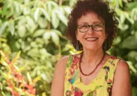 Roseana Murray escreve poema no CTI: "Um anjo varreu a tristeza"