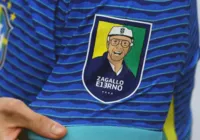 Seleção Brasileira faz homenagem a Zagallo durante amistoso