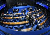 Senado aprova isenção de IR para quem ganha até dois salários mínimos