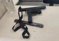 Submetralhadora é apreendida em Lauro durante operação da PM