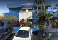 Suspeita de assalto é amarrada em poste e espancada em Salvador