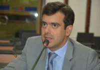 Tiago Correia alerta para denúncia sobre licitação dos ferry-boats