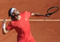 Tsitsipas retorna ao Top-10 da ATP após título em Monte Carlo