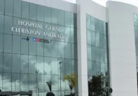 Turista francês é esfaqueado oito vezes dentro de ônibus na Bahia