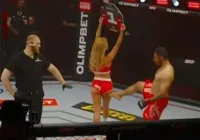 VÍDEO: Lutador iraniano dá chute em ring girl antes do combate