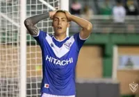 Vélez Sarsfield afasta 4 jogadores após denúncia de abuso sexual