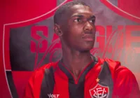 Vitória lança nova camisa titular com homenagem à população negra