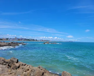 Adolescente de 16 anos morre após se afogar em praia de Ilhéus