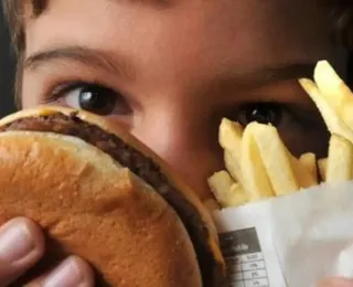 Alimentos ultraprocessados ficarão fora do Imposto Seletivo