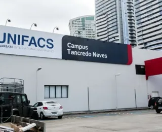 Alunas da UNIFACS denunciam falta de aulas: "caso de negligência"