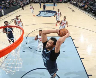 Após 20 dias no Grizzlies, Mãozinha sonha com espaço definitivo na NBA