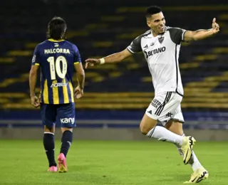 Atlético-MG vence Rosario Central e se classifica na Libertadores