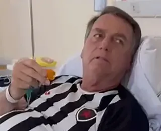 Bolsonaro deve ser transferido para hospital em Brasília, diz filho