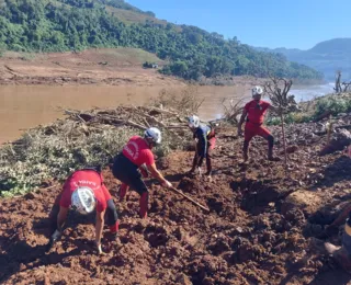 Bombeiros da Bahia já resgataram mais de 200 pessoas no RS